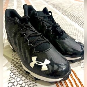 New Condition! Under Armour Cleats